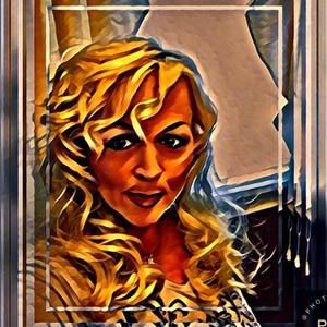 Meet your Posher, Lori